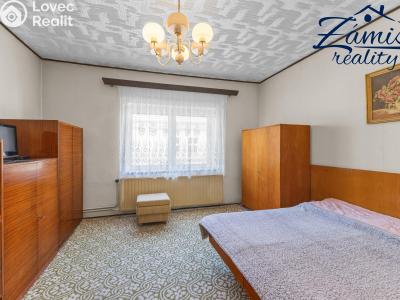 Sale family house Pchery, Karla Kouteckého 124 č. 7