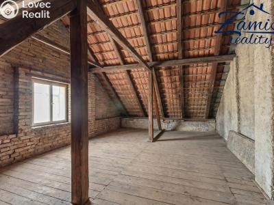 Sale family house Pchery, Karla Kouteckého 124 č. 20