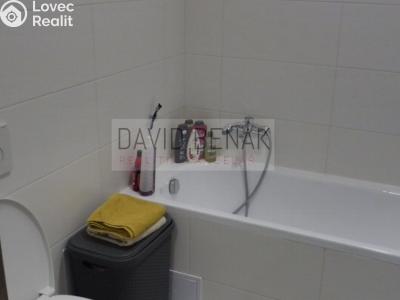 Pronájem bytu 2+KK Hradec Králové, Karla Tomana č. 12