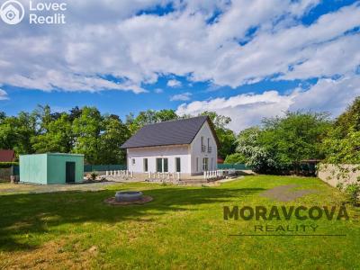 Prodej rodinného domu Heřmanův Městec, Na Ježkovce 1761 č. 2