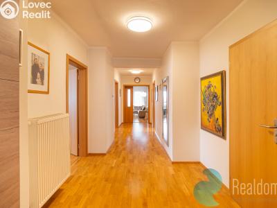 Продаж комерційної ділянки Světlík č. 12