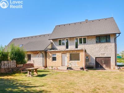 Sale family house Žďár č. 9