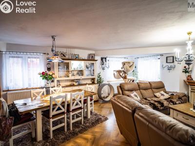 Prodej rodinného domu Most, V Sadech 3327 č. 4