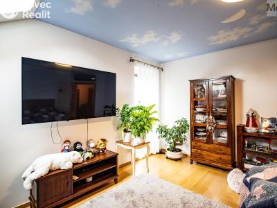 Prodej kanceláře Most, V Sadech 3327 č. 17