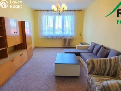 Rent apartment 2+1 Úšovice, Školní náměstí č. 1