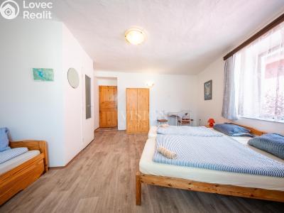 Prodej ubytovacího zařízení Černá v Pošumaví č. 30