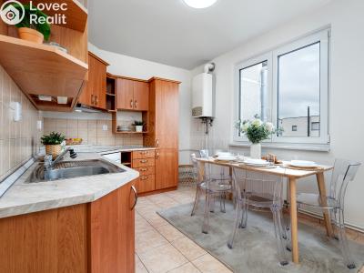 Продаж квартири 2+1 Dobřejovice, Sportovní č. 7
