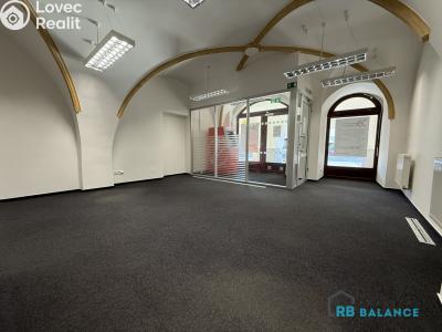 Rent office space Svitavy, náměstí Míru č. 2