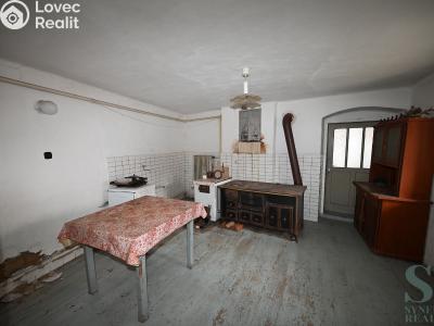 Prodej zemědělské usedlosti Dzbel č. 8
