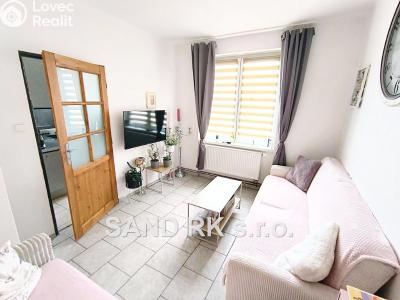 Sale apartment 3+1 Všeruby č. 2