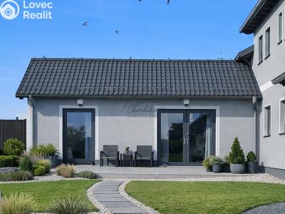 Продаж сімейного будинку Kladruby, Západní č. 2