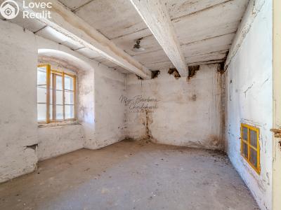 Продаж сімейного будинку Stříbro č. 12