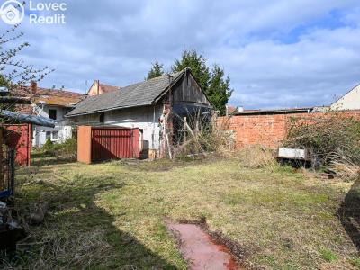 Продаж сімейного будинку Ivaň č. 8