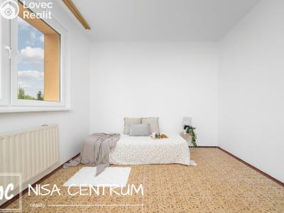 Pronájem bytu 3+1 Liberec, Sněhurčina č. 12