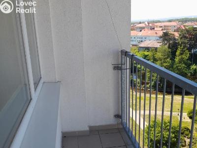 Prodej bytu 2+1 Chomutov, Bezručova 4202 č. 8
