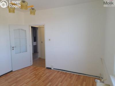 Prodej bytu 2+1 Chomutov, Bezručova 4202 č. 13