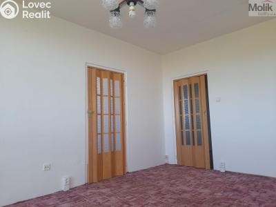 Prodej bytu 2+1 Chomutov, Bezručova 4202 č. 14