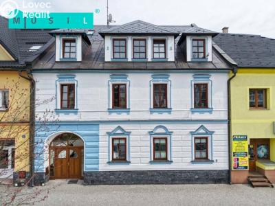 Prodej činžovního domu Moravský Beroun, náměstí 9. května 145 č. 1