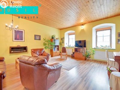Prodej činžovního domu Moravský Beroun, náměstí 9. května 145 č. 5