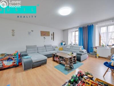 Prodej činžovního domu Moravský Beroun, náměstí 9. května 145 č. 7