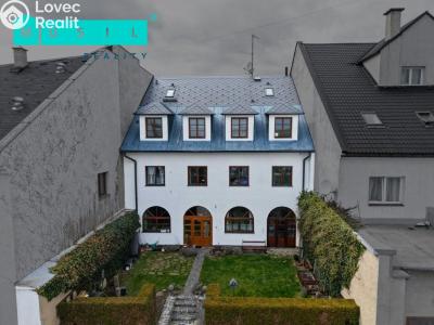 Prodej činžovního domu Moravský Beroun, náměstí 9. května 145 č. 22