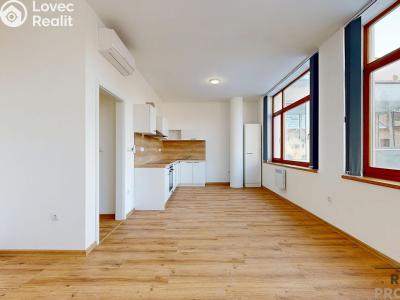 Продаж квартири 3+KK Třebíč, Karlovo nám. č. 2