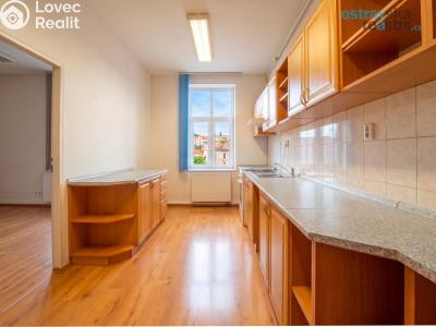 Prodej činžovního domu Ostrava, Obránců míru č. 9