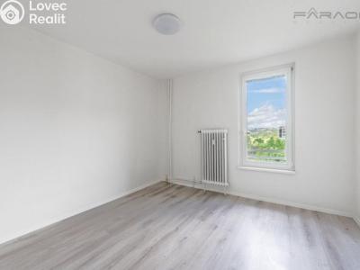Продаж квартири 2+1 Praha, Nekvasilova č. 6
