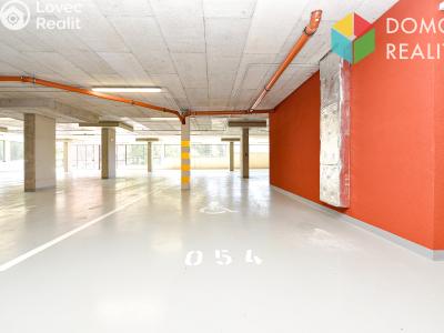 Pronájem garážového stání Beroun, Nepilova 2147 č. 4