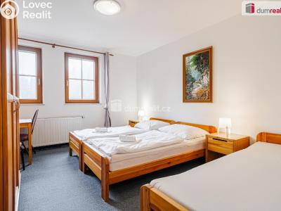 Sale hotel Nové Hamry č. 13