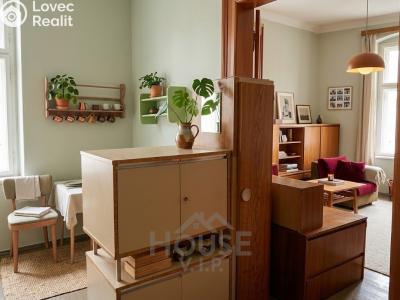 Sale apartment 2+1 Praha, Štítného č. 1