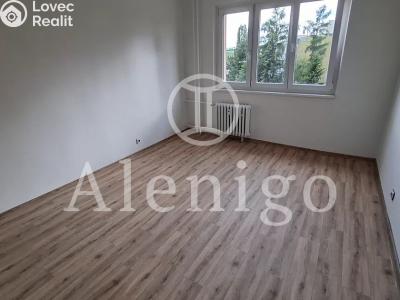 Sale apartment 2+1 Praha, Sněženková č. 3
