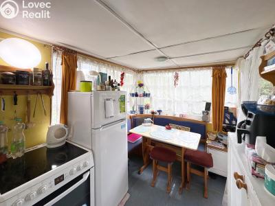 Sale hut Nižbor č. 11