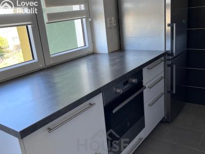 Prodej bytu 4+KK Praha, Hrusická č. 5
