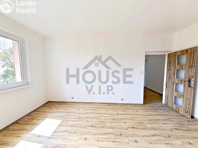 Продаж квартири 2+1 Praha, Sněženková č. 10