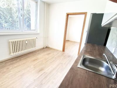 Sale apartment 4+1 Vyškov, Sídliště Osvobození č. 6