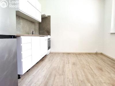 Продаж квартири 4+1 Vyškov, Sídliště Osvobození č. 4