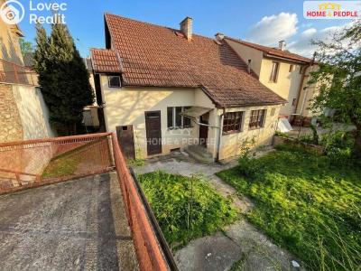 Prodej rodinného domu Praha-Nebušice, Nebušická č. 8