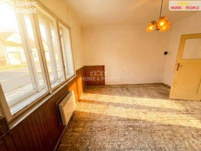 Prodej rodinného domu Praha-Nebušice, Nebušická č. 18