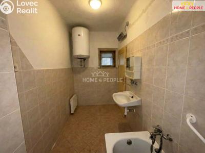 Prodej rodinného domu Praha-Nebušice, Nebušická č. 34