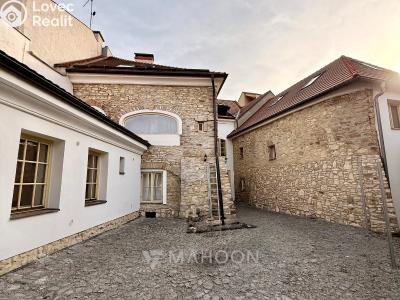 Sale apartment 2+KK Slaný, Kynského č. 11