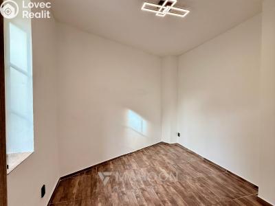 Sale apartment 2+KK Slaný, Kynského č. 5