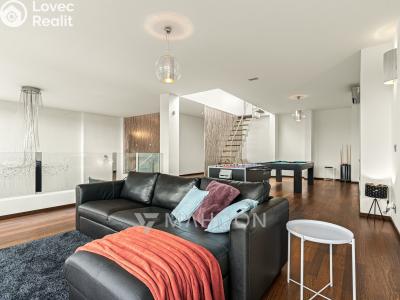 Rent apartment 3+KK Praha, Křížová č. 8