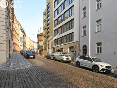 Аренда квартиры 3+KK Praha, Košická č. 6