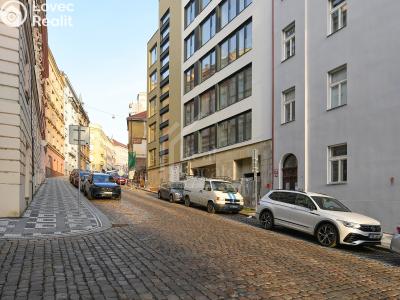 Аренда квартиры 3+KK Praha, Košická č. 6