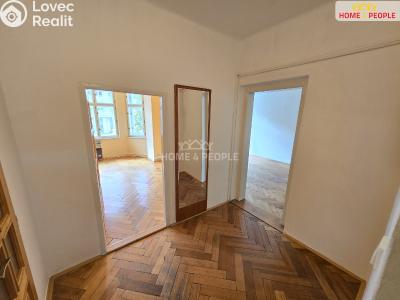 Продажа квартиры 3+KK Praha 6, Jugoslávských partyzánů č. 24