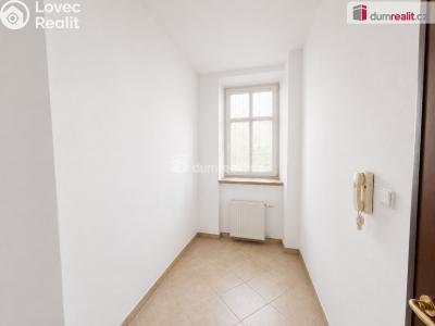 Pronájem bytu 2+KK Ústí nad Labem, Králova výšina č. 4