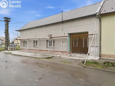 Prodej rodinného domu Krčmaň, Náves 15 č. 12