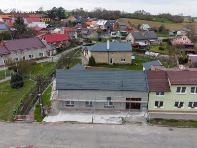 Prodej rodinného domu Krčmaň, Náves 15 č. 17