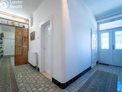 Prodej bytu 4+1 Zásmuky, Pražská 290 č. 7